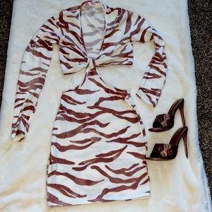 Super soft mauve cotton cutout mini dress! New!